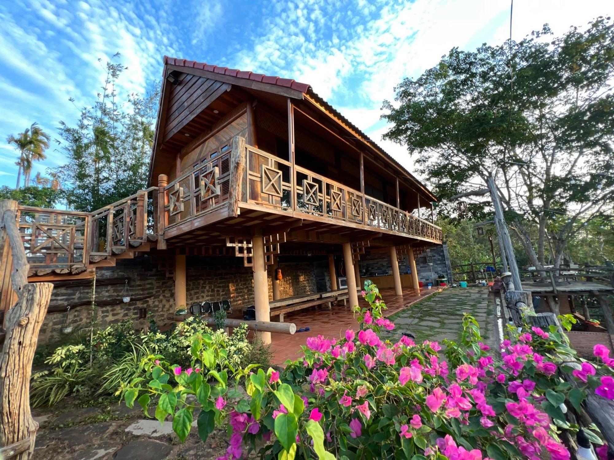 An Nhien Farm - Venuestay Buon Ma Thuot Exterior foto